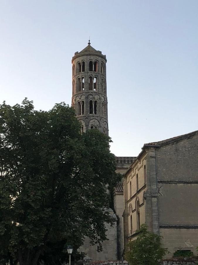 Uzes A Pied, Appartement Dans Cadre D'Exception Zewnętrze zdjęcie