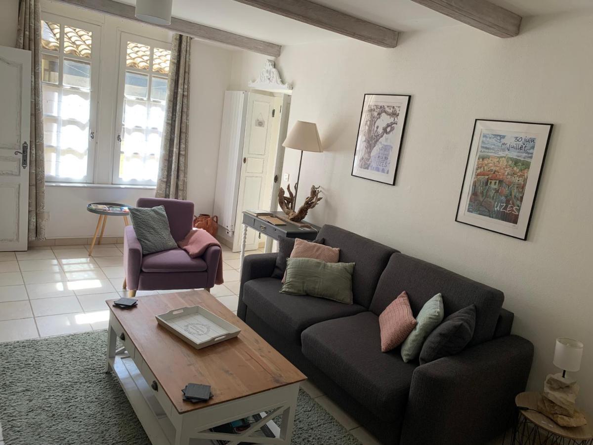 Uzes A Pied, Appartement Dans Cadre D'Exception Zewnętrze zdjęcie